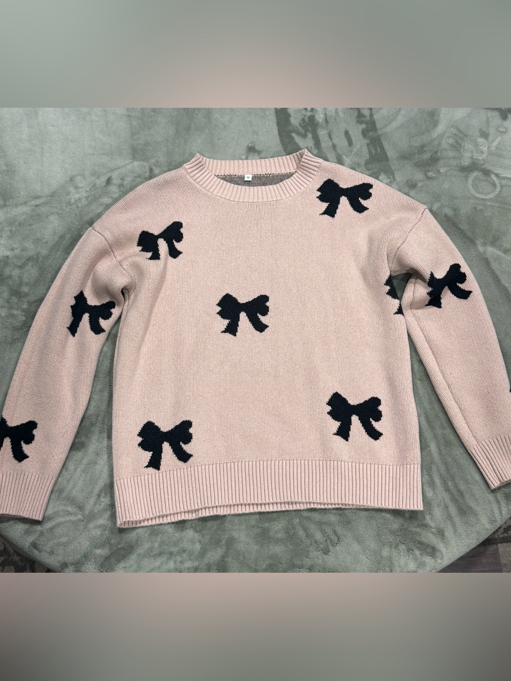 Womens Pink Bow Pattern Crewneck Sweater